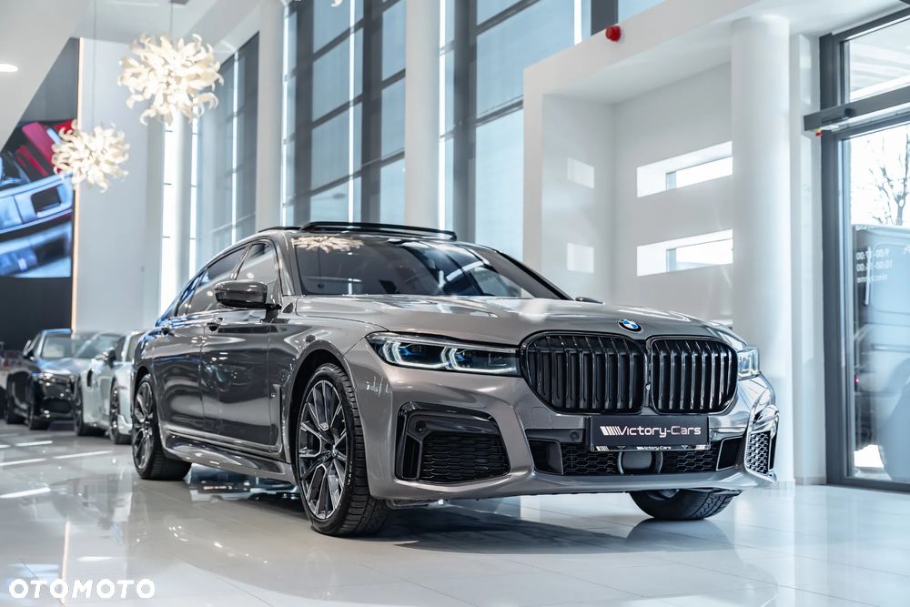 BMW Seria 7 745Le xDrive - 13