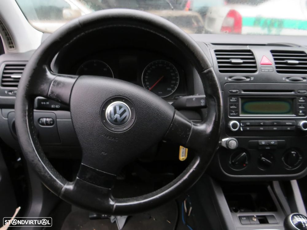 Volkswagen Golf V 1.9 120Cv  de 2005 - Peças Usadas (9491) - 6