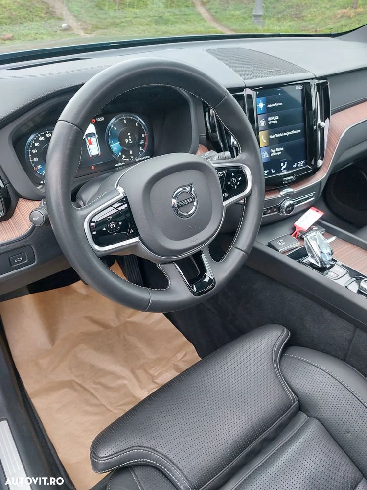 Volvo XC 60 B5 D AWD Geartronic Inscription - 28