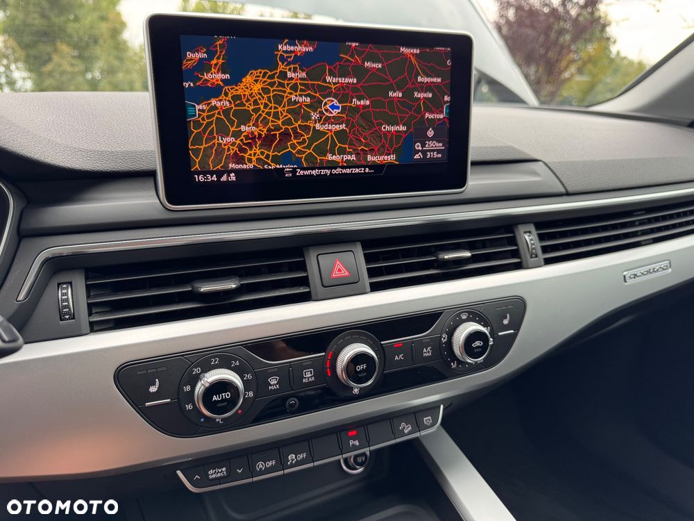 Audi A4 Allroad 2.0 TDI Quattro S tronic - 30