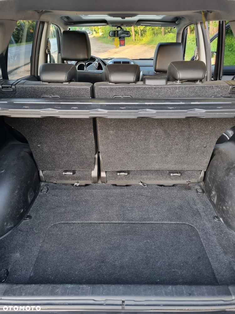 Suzuki Grand Vitara 2.4 De Luxe - 9