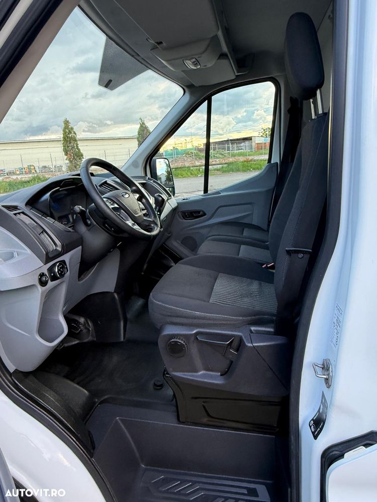 Ford Transit - 20