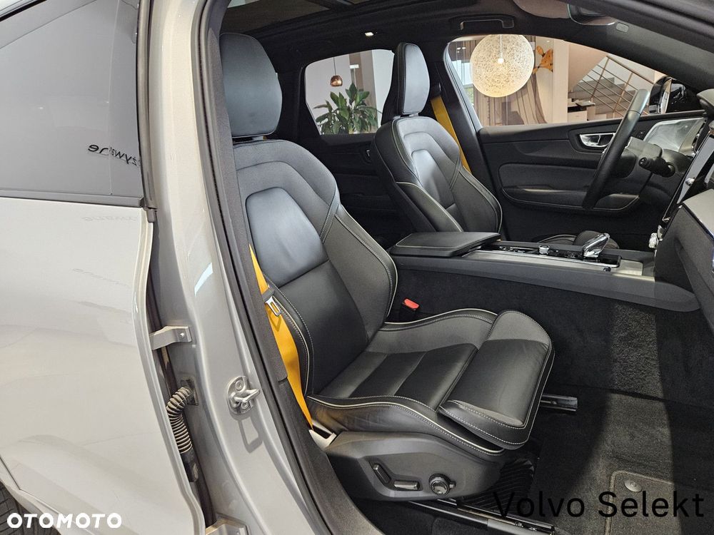 Volvo XC 60 - 31