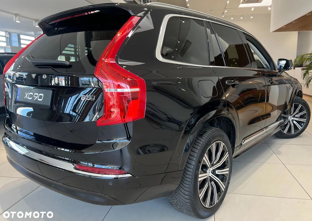 Volvo XC 90 - 2