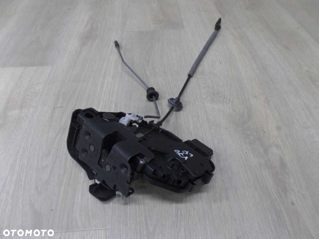 VOLVO S80 II V70 III XC 06-16 ZAMEK DRZWI PRZOD LEWY 31253665 986902-104 - 3