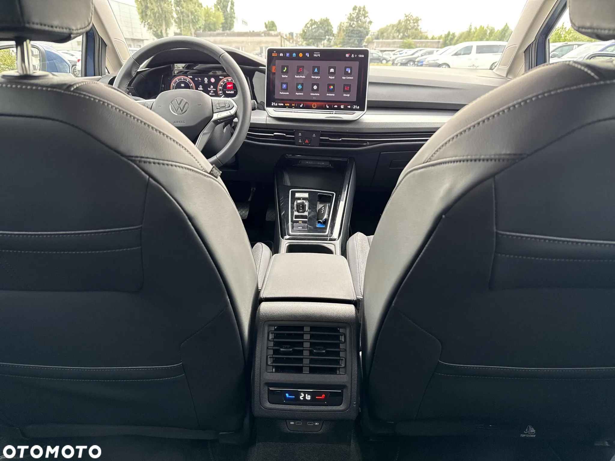 Volkswagen Golf - 16