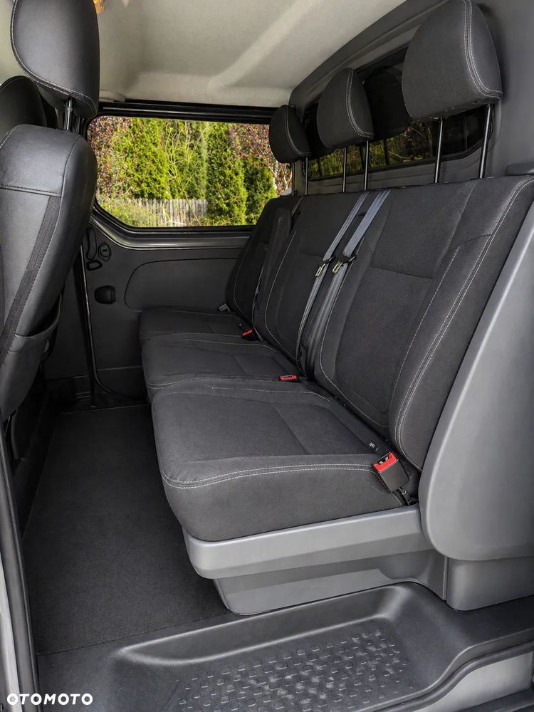 Renault Trafic - 10