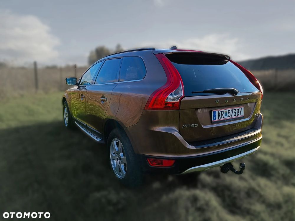 Volvo XC 60 DRIVe R Design - 5