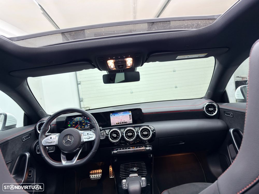 Mercedes-Benz CLA 250 e Shooting Brake AMG Line - 26