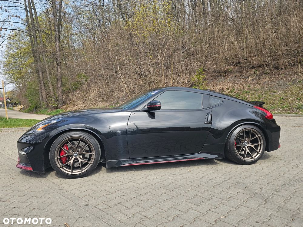 Nissan 370 Z - 27