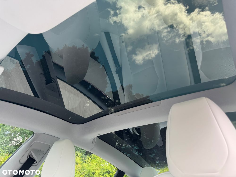 Tesla Model 3 Long Range AWD Premium - 10