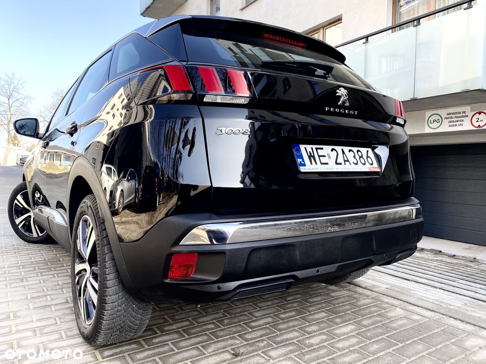 Peugeot 3008 1.5 BlueHDi Allure S&S EAT8 - 8