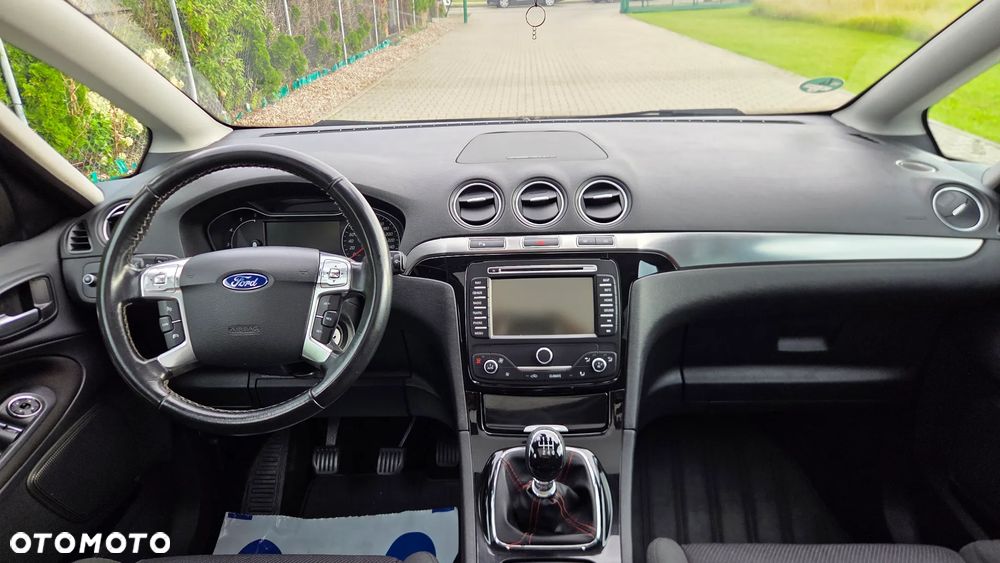 Ford S-Max 2.0 TDCi DPF Titanium X - 26