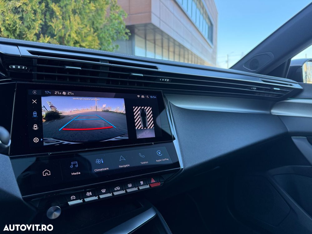 Peugeot 308 PureTech 130 GPF EAT8 Stop & Start GT - 29