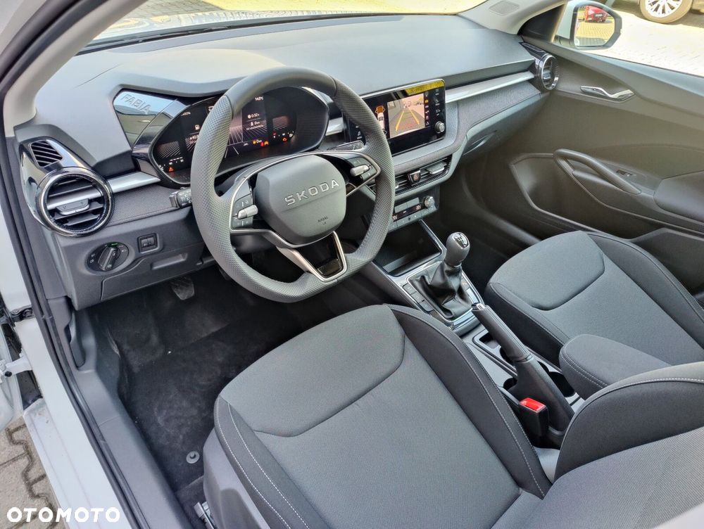Skoda Fabia - 15