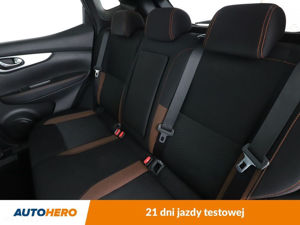 Nissan Qashqai - 14