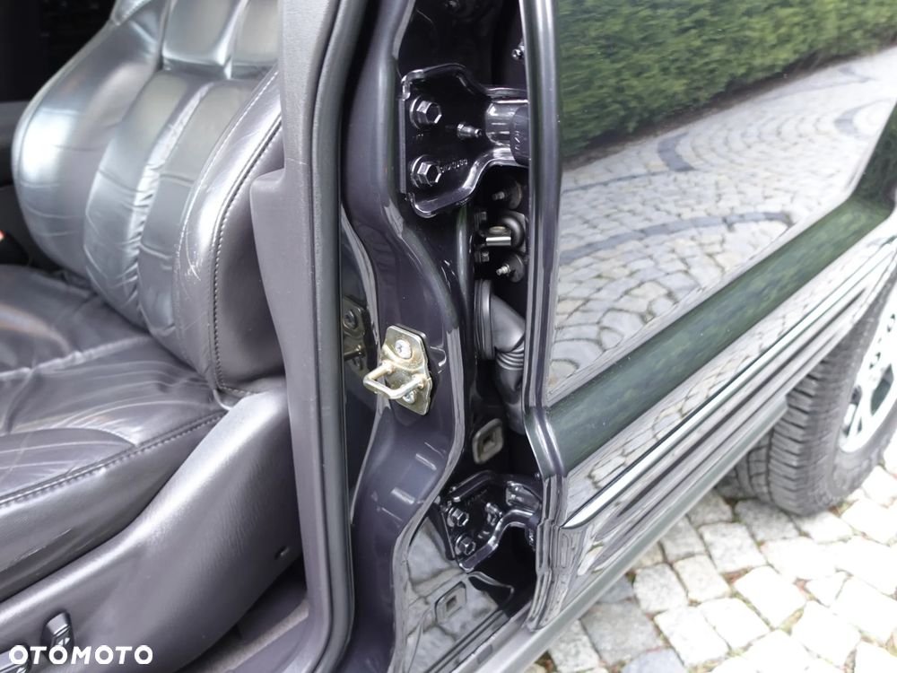Jeep Grand Cherokee - 29