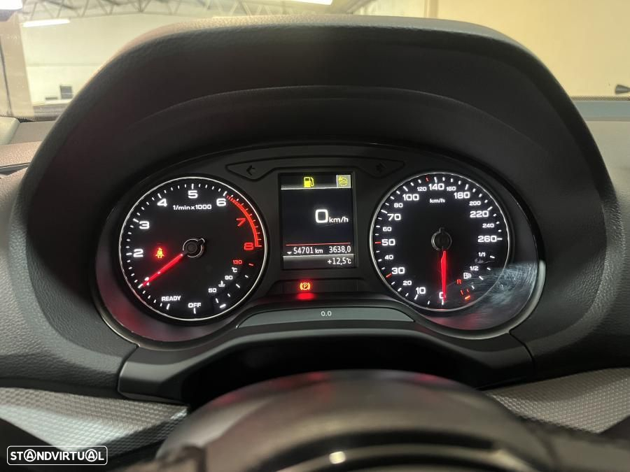 Audi Q2 30 TFSI Advanced - 14