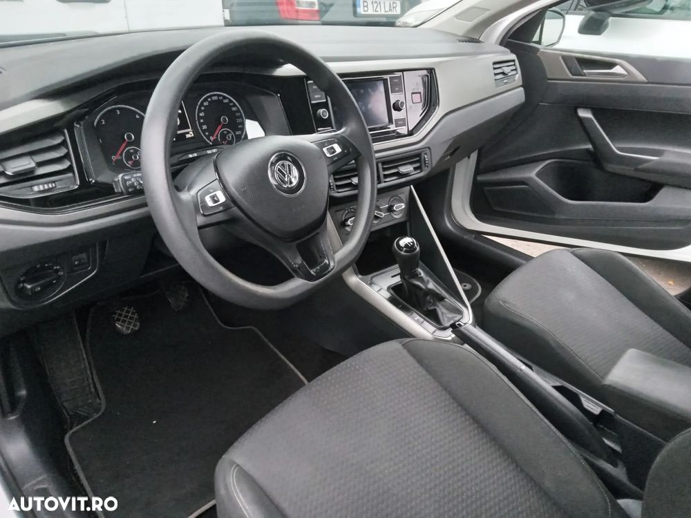 Volkswagen Polo 1.6 TDI Comfortline - 14