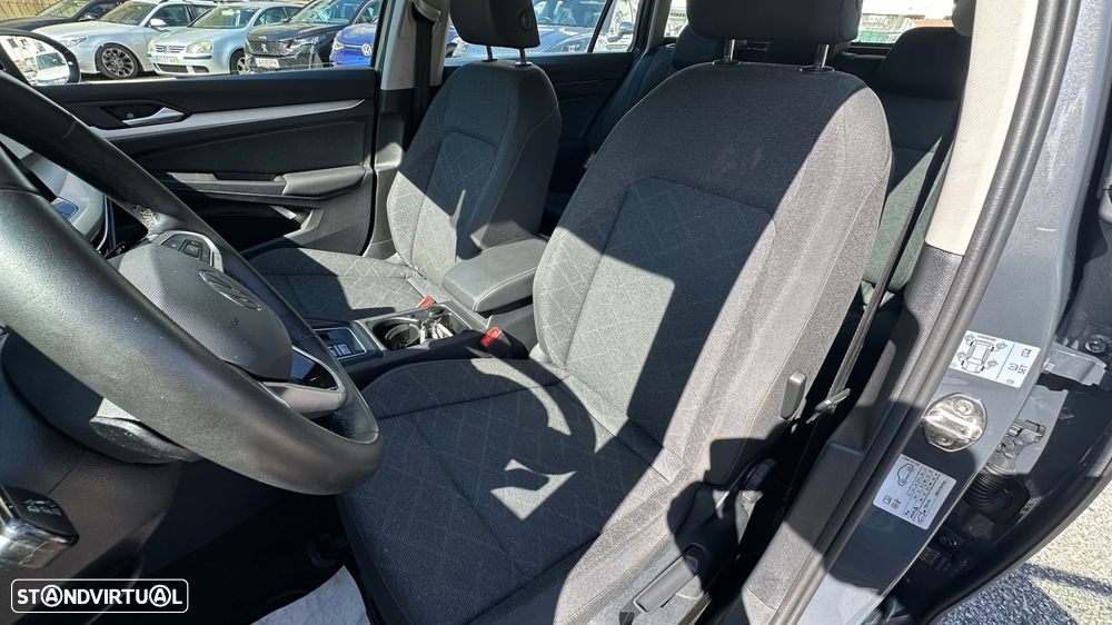 VW Golf Variant 1.0 eTSI Life DSG - 14