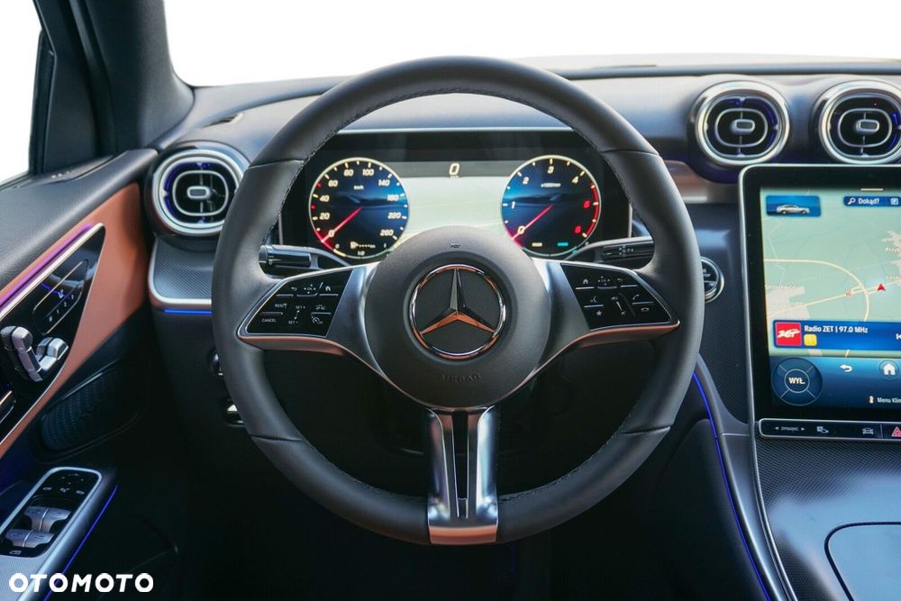 Mercedes-Benz GLC - 7