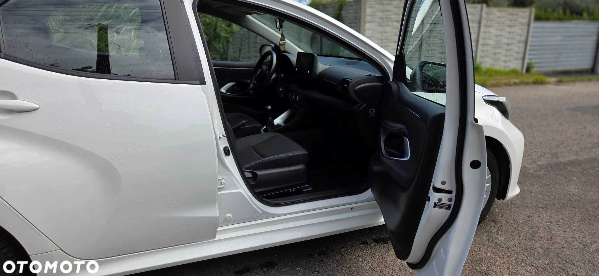 Toyota Yaris 1.5 Comfort - 12
