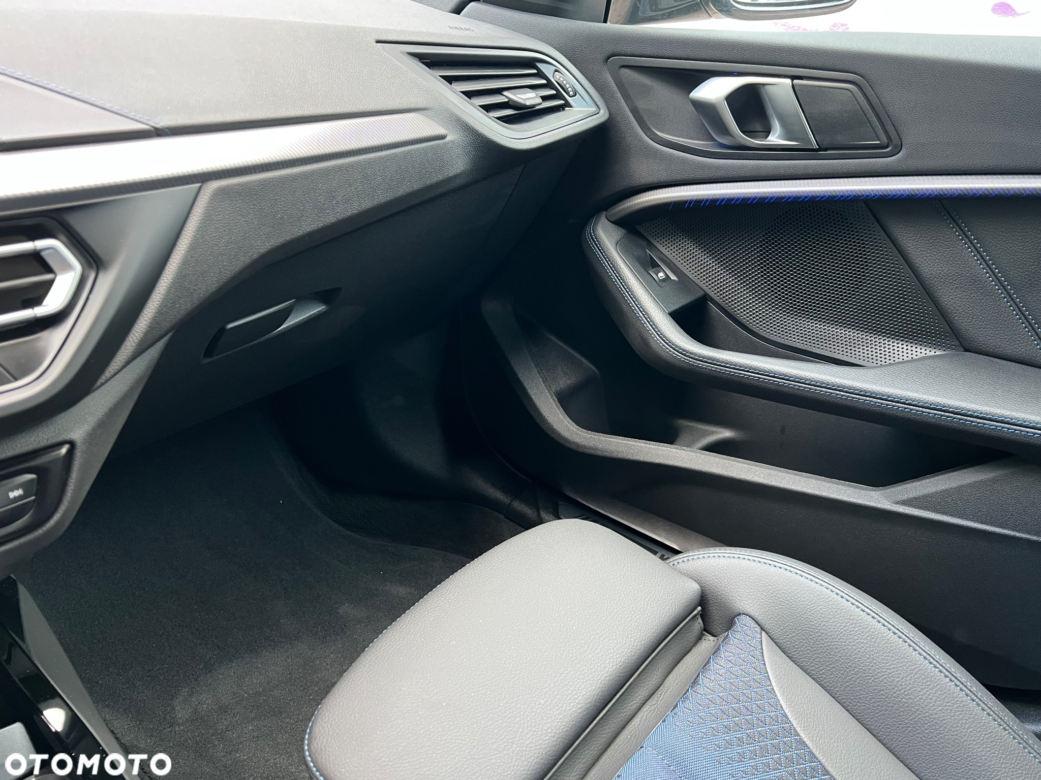 BMW Seria 2 218i M Sport - 29