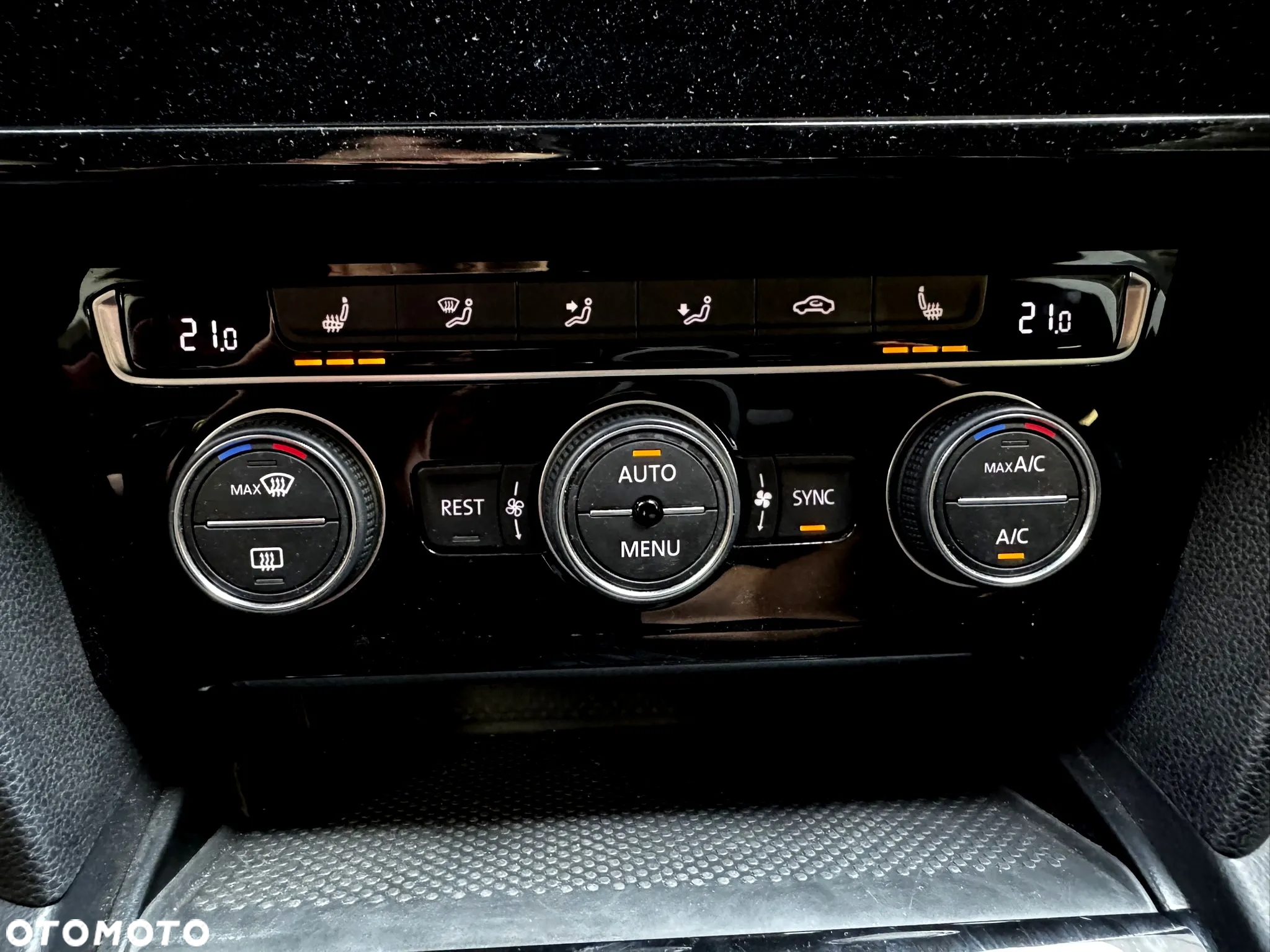 Volkswagen Arteon 2.0 TDI SCR Elegance DSG - 22