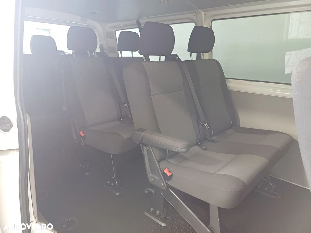 Volkswagen Caravelle LR Comfortline DSG - 16