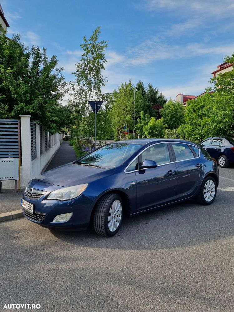 Opel Astra 1.4 Turbo - 1