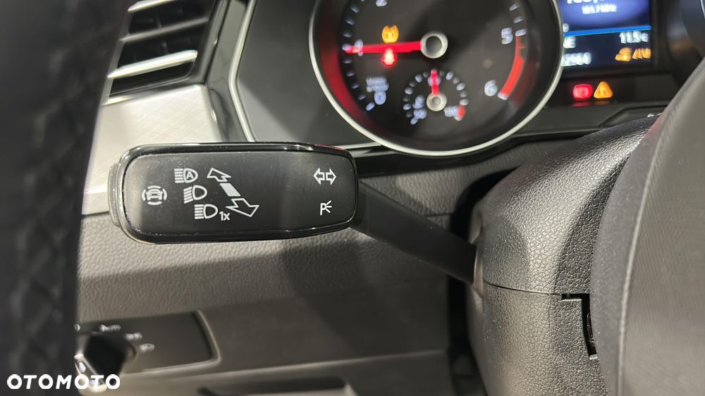 Volkswagen Passat 2.0 TDI EVO Business DSG - 26