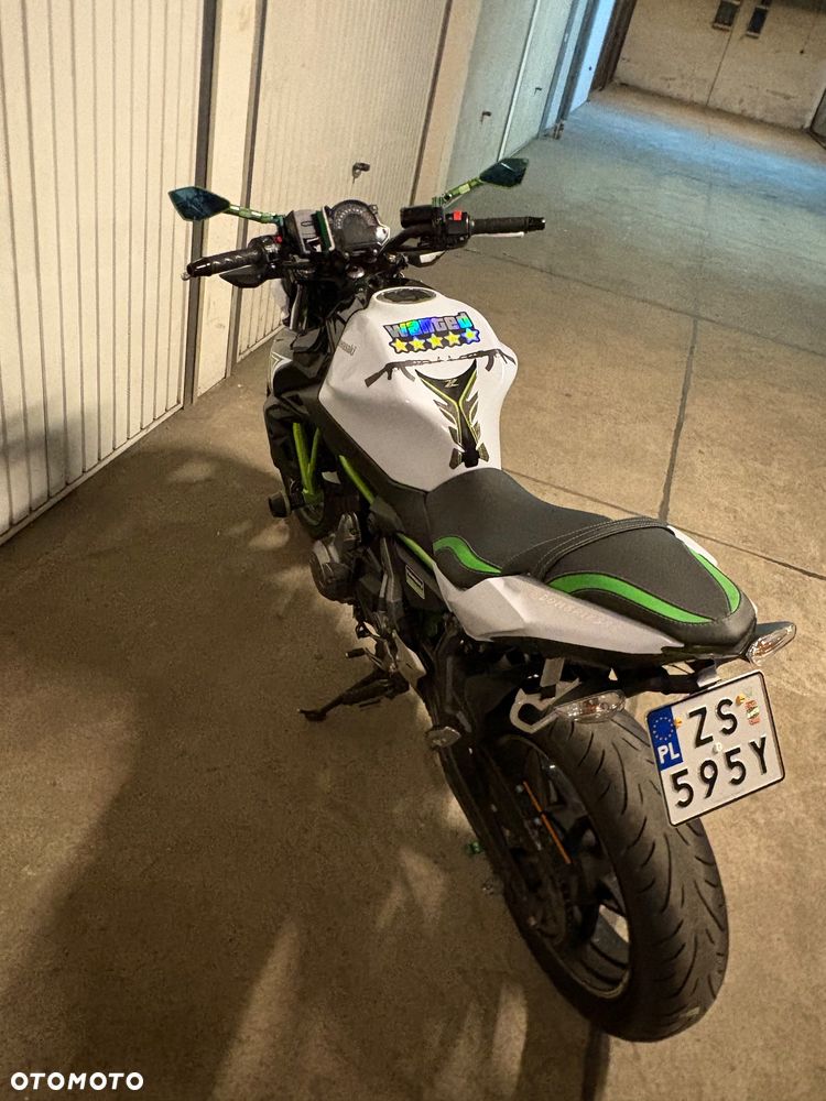 Kawasaki Z 650 - 6