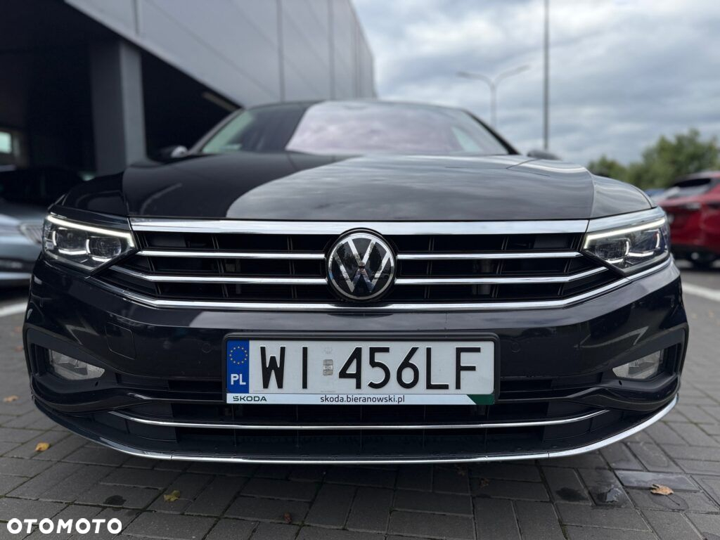 Volkswagen Passat 2.0 TDI EVO Elegance DSG - 3