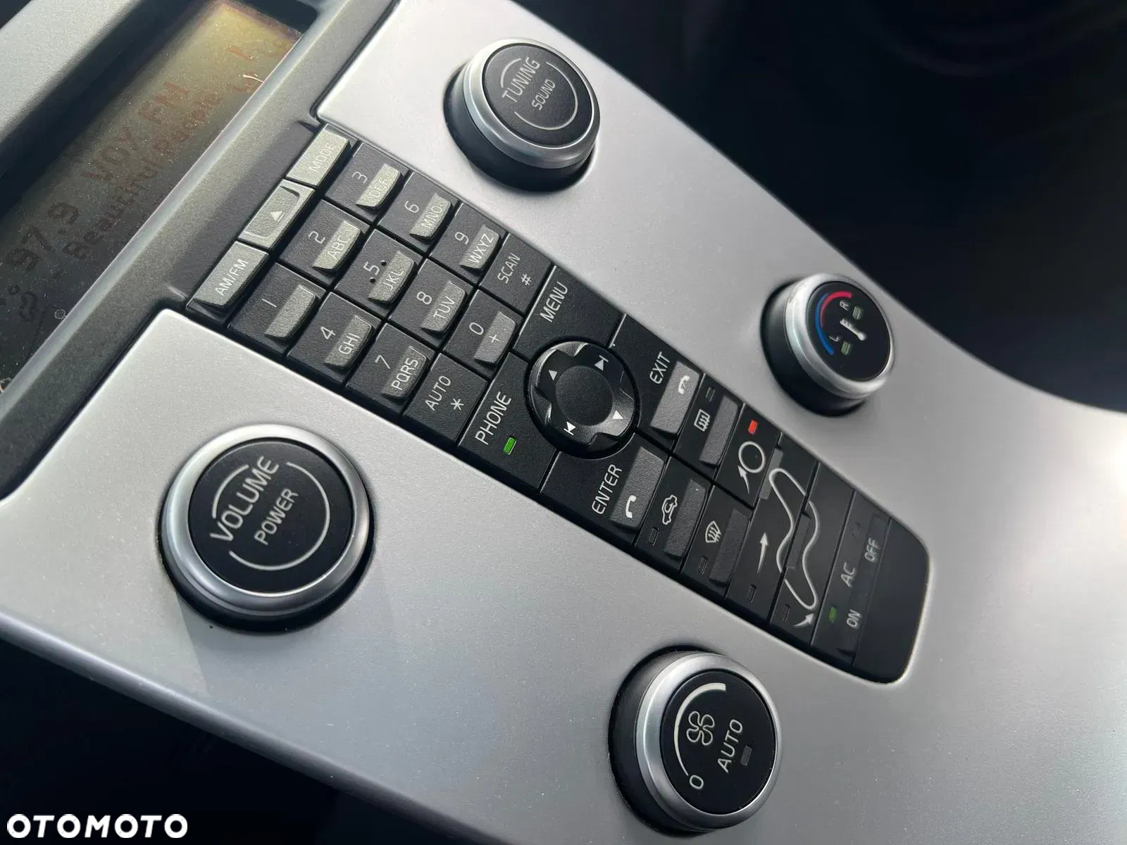 Volvo C70 D4 Momentum - 24