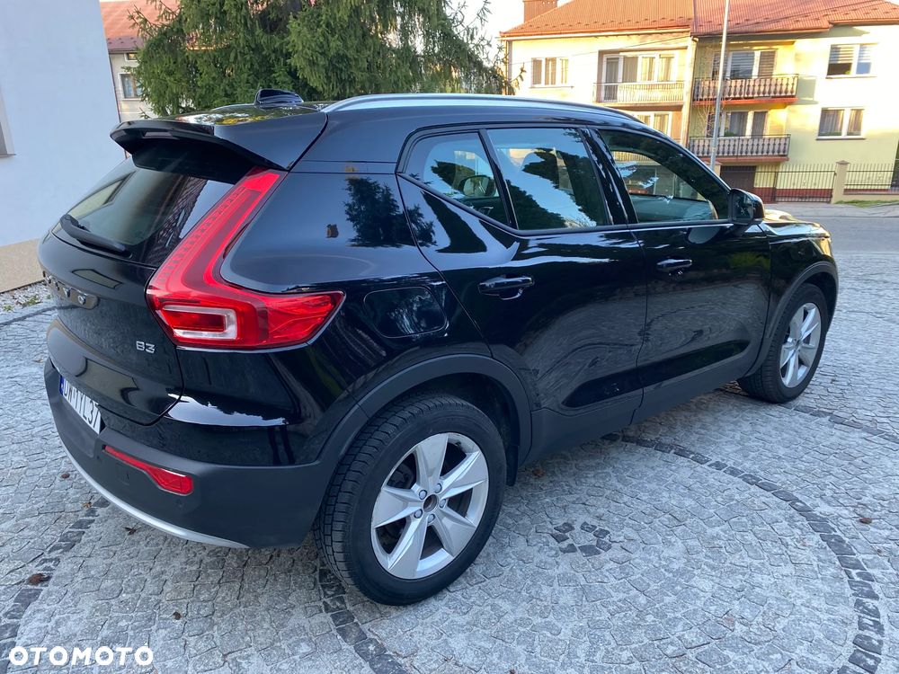 Volvo XC 40 B3 Ultimate Dark - 4