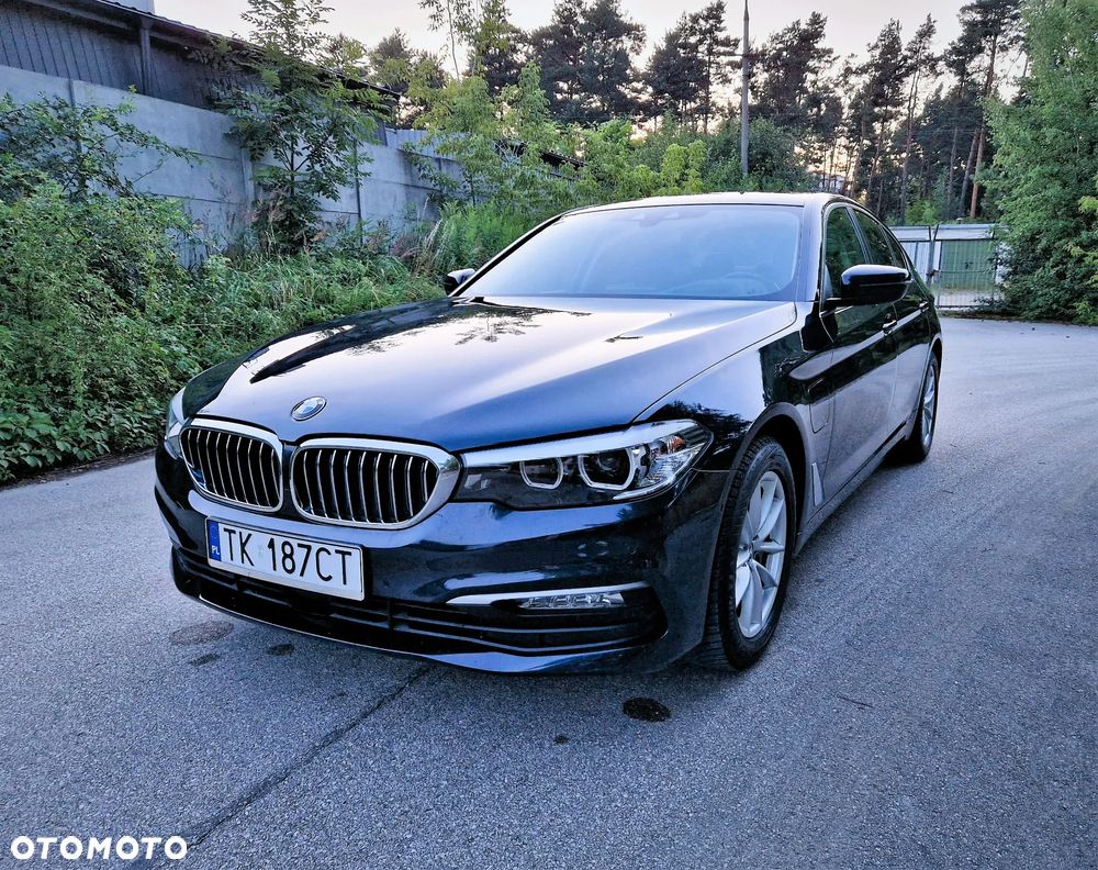 BMW Seria 5 530e iPerformance GPF Luxury Line sport - 1
