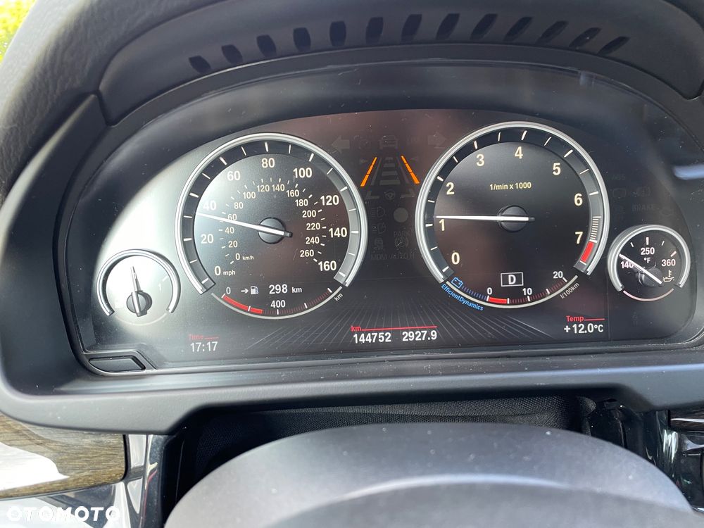 BMW X5 xDrive35i - 7