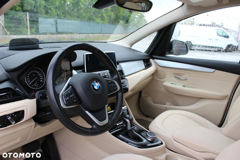 BMW Seria 2 218d Luxury Line - 14