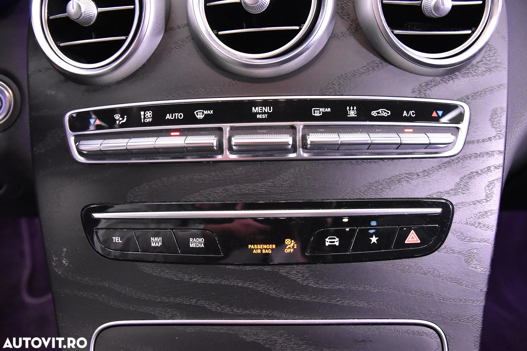 Mercedes-Benz GLC 300 de 4MATIC - 17