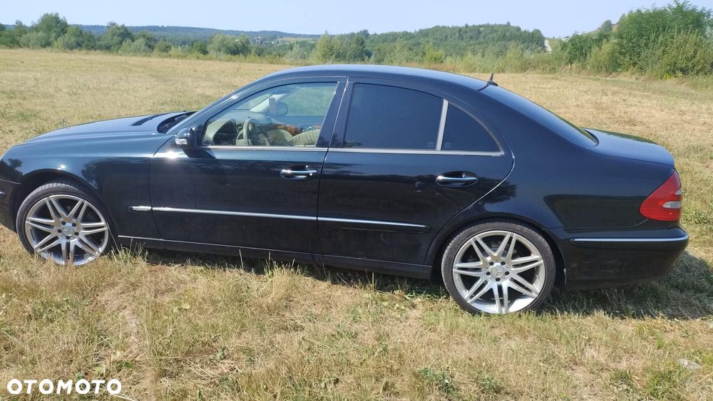 Mercedes-Benz Klasa E - 1