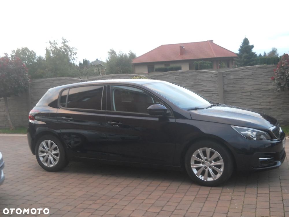 Peugeot 308 2020 photo 3
