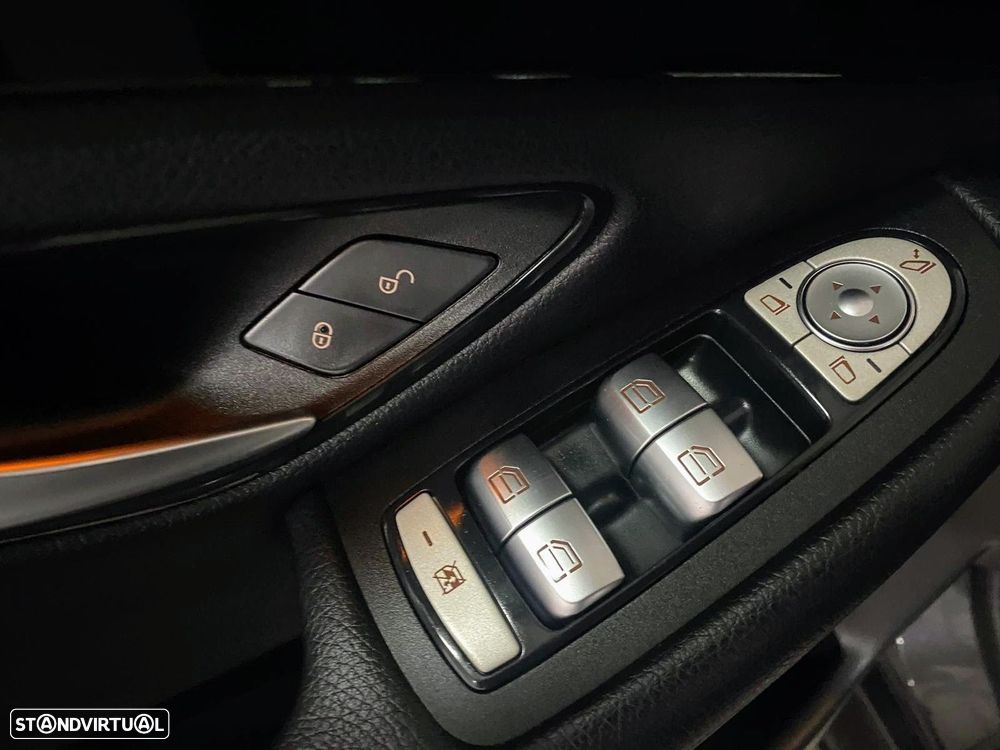 Mercedes-Benz GLC 300 de Coupé 4Matic - 17