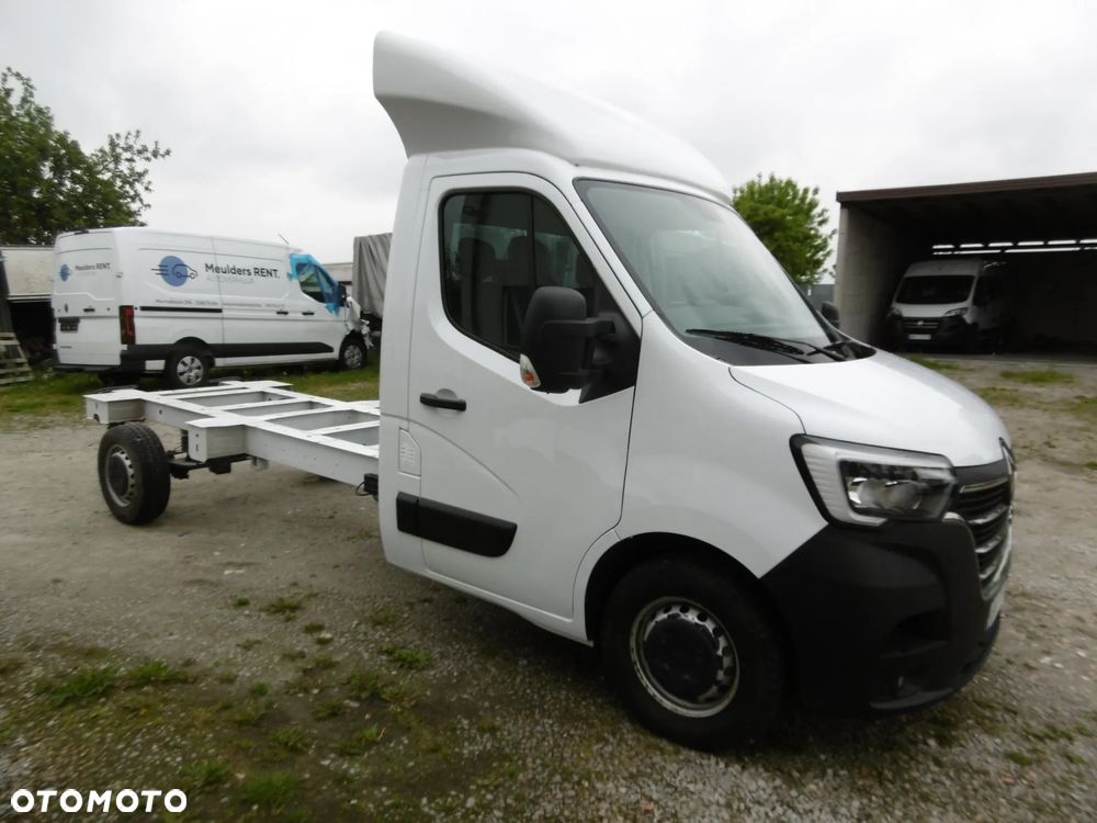 Renault Master - 1