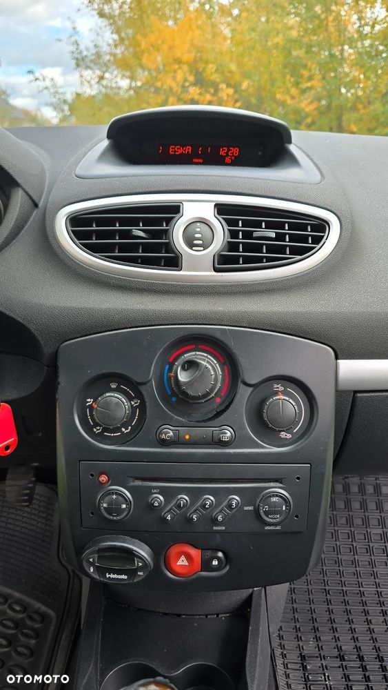 Renault Clio 1.6 16V Expression - 7
