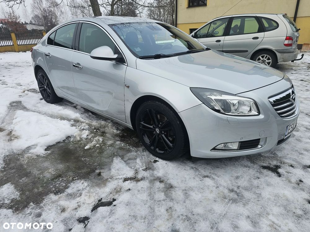 Opel Insignia - 1
