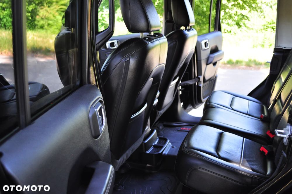Jeep Wrangler 2.0 T-GDI Hardtop AWD Automatik Sahara - 12