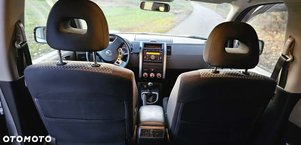 Nissan X-Trail 2.0 XE - 8