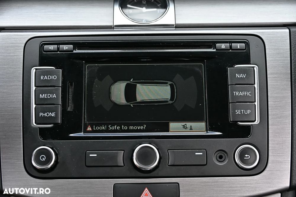 Volkswagen Passat Variant 2.0 TDI DSG BlueMotion Technology Comfortline - 15