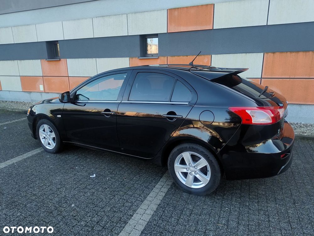 Mitsubishi Lancer 1.8 Intense - 4