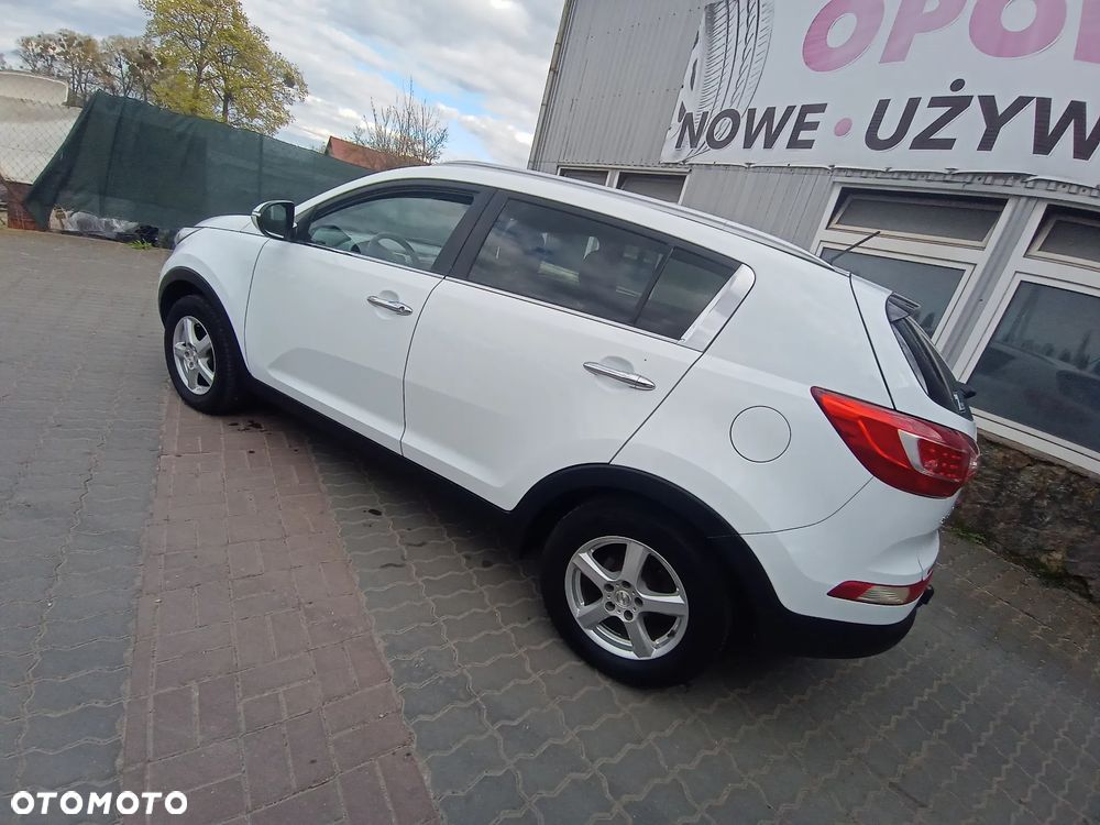 Kia Sportage 1.7 CRDI 2WD Attract - 9